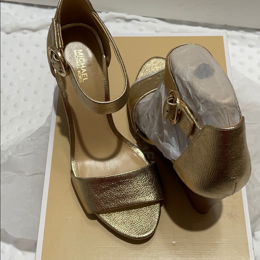 Michael Kors Lena Wedge Brand New Size 8.5
